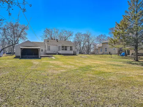 Exterior - 525 3rd St SE, Perham, MN 56573 photo 5 of 10