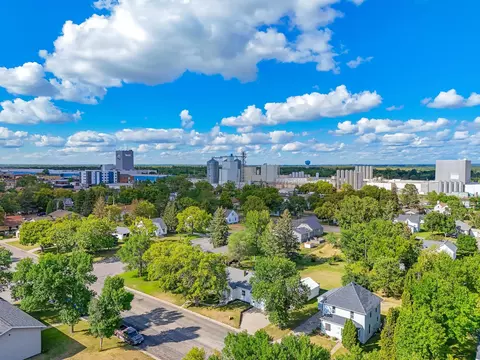 View/Area - 525 3rd St SE, Perham, MN 56573 photo 3 of 5