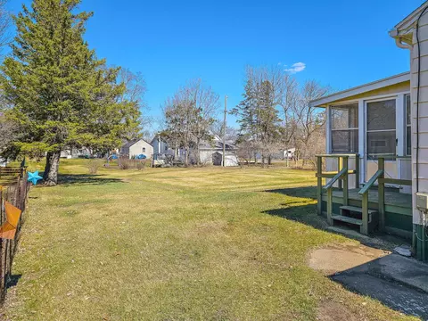 Exterior - 525 3rd St SE, Perham, MN 56573 photo 3 of 10