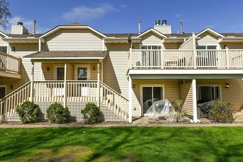536 78th Ave NE, Spring Lake Park, MN 55432