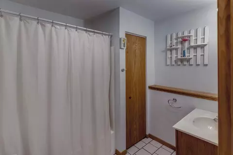 Bath - 13110 Meredith Dr, Baxter, MN 56425 photo 3 of 3