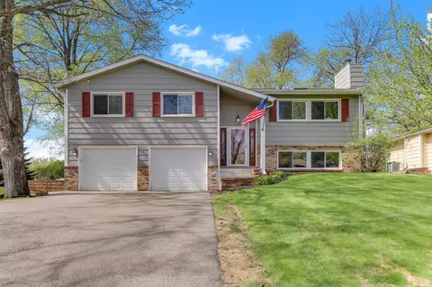 17701 Jaguar Path, Lakeville, MN 55044