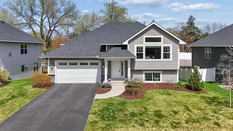 7124 51st Ave N, New Hope, MN 55428