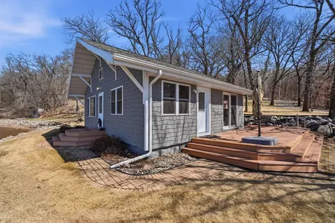 6248 Cynthias Pt NW, Brandon, MN 56315