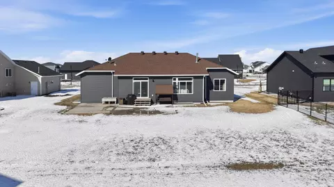 4209 Bristlecone Loop S, Fargo, ND 58104 photo 42