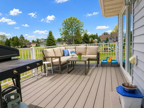 Exterior - 13 Riverside Rd, Morris, MN 56267 photo 5 of 6