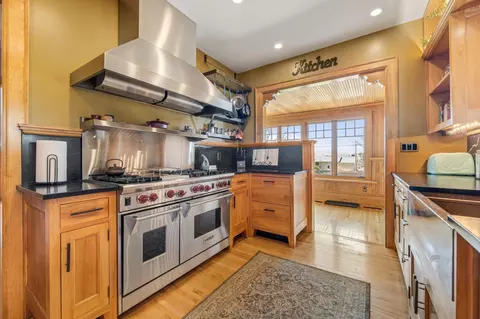 Kitchen - 300 5th St SW, Plainview, MN 55964 photo 1 of 4
