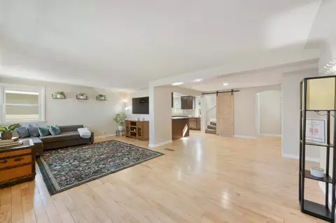 208 5th Ave SE, Osseo, MN 55369