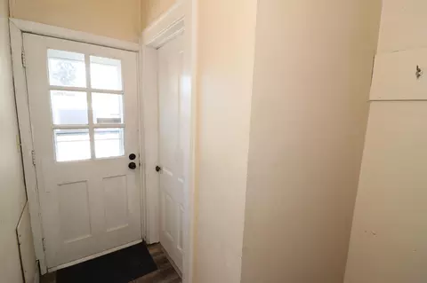 Entry Way - 609 3rd St N, Fargo, ND 58102 photo 3 of 3