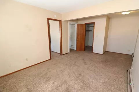 Bedroom - 609 3rd St N, Fargo, ND 58102 photo 4 of 6