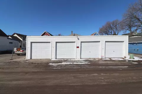 Exterior - 609 3rd St N, Fargo, ND 58102 photo 5 of 5