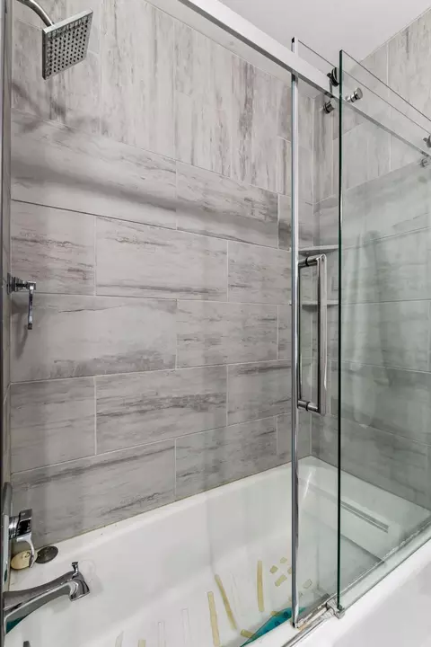 Bath - 5430 Three Points Blvd #132, Mound, MN 55364 photo 2 of 3