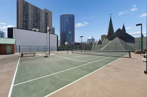 Exterior - 78 10th St E #2702, Saint Paul, MN 55101 photo 3 of 9