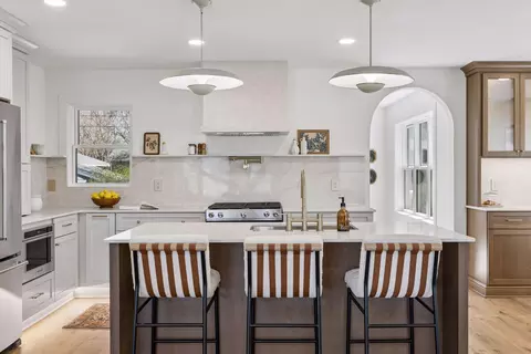 4809 Zenith Ave S, Minneapolis, MN 55410