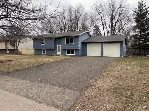 13316 Valley Forge Ln N, Champlin, MN 55316