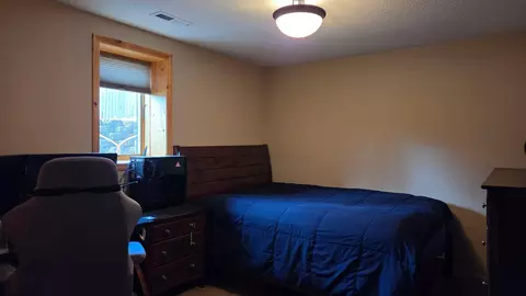 Bedroom - 722 Pine St N, Hudson, WI 54016 photo 4 of 4