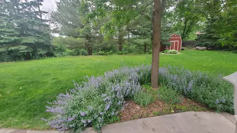 Exterior - 722 Pine St N, Hudson, WI 54016 photo 9 of 12