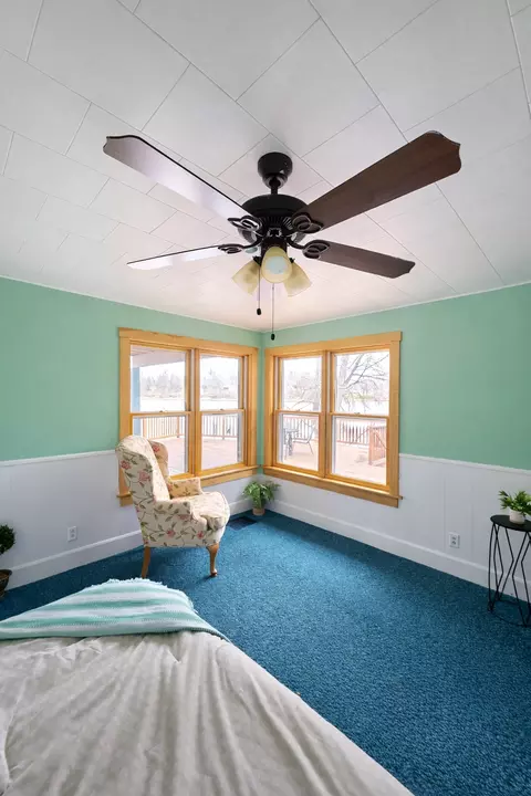 Bedroom - 632 E Park Ave, Albert Lea, MN 56007 photo 5 of 5