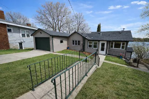 Exterior - 632 E Park Ave, Albert Lea, MN 56007 photo 1 of 8