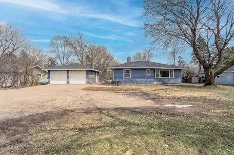 4943 Osgood Ave N, Stillwater, MN 55082