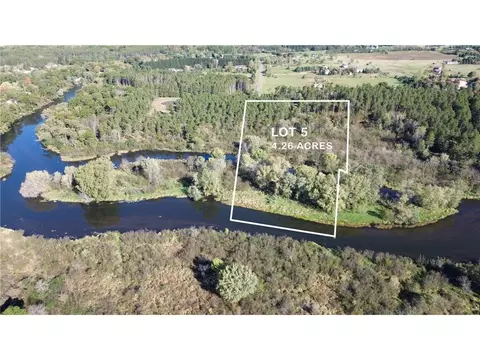 949 Riverdale Ct, Somerset, WI 54025