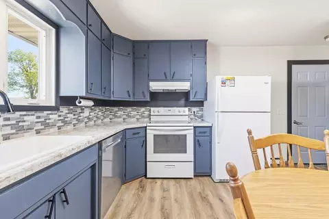 Kitchen - 30 3rd Ave W, Echo, MN 56237 photo 4 of 6