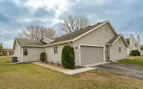 1604 10th Ave SE #41, Rochester, MN 55904
