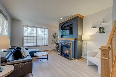 4470 Rosemary Way #2, Hugo, MN 55038