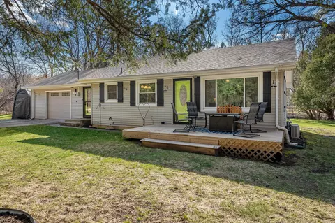 1581 SW 28th St, Owatonna, MN 55060