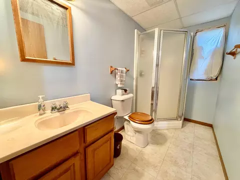 Bath - 52 Deer Path Rd, Tracy, MN 56175 photo 5 of 5