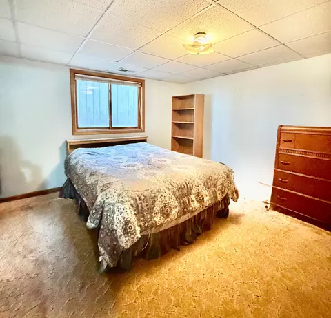 Bedroom - 52 Deer Path Rd, Tracy, MN 56175 photo 2 of 3