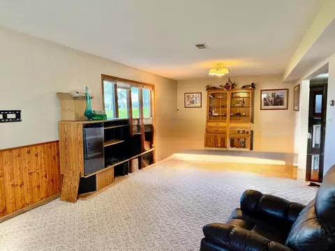Living - 52 Deer Path Rd, Tracy, MN 56175 photo 4 of 4