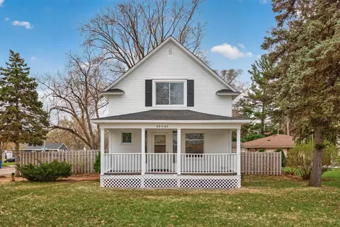 4203 Lake Dr N, Robbinsdale, MN 55422