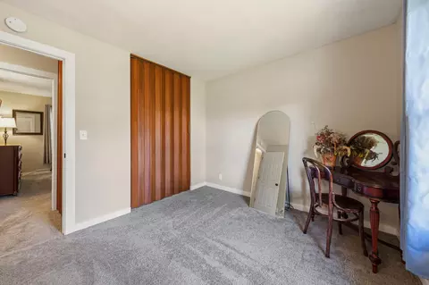 Bedroom - 1213 Home Pl, Faribault, MN 55021 photo 3 of 4