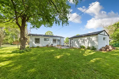 Exterior - 1213 Home Pl, Faribault, MN 55021 photo 4 of 5