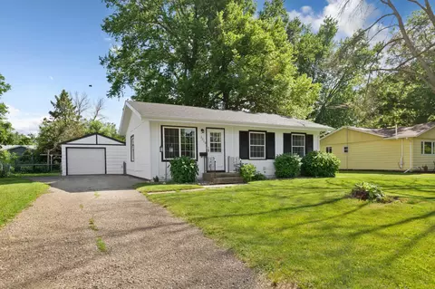 Exterior - 1213 Home Pl, Faribault, MN 55021 photo 2 of 5
