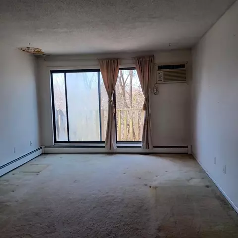 7326 72nd Ln N #330, Brooklyn Park, MN 55428