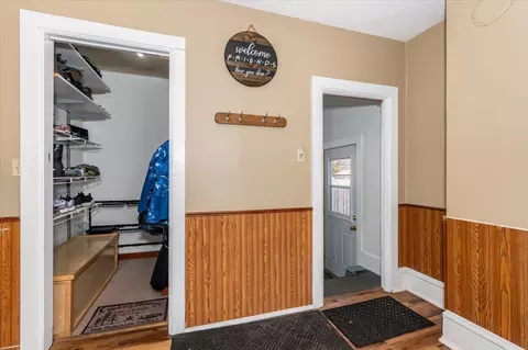 Entry Way - 5704 John Ave, Superior, WI 54880 photo 1 of 1