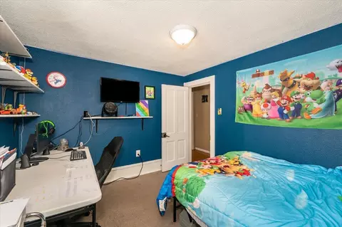 Bedroom - 5704 John Ave, Superior, WI 54880 photo 2 of 4