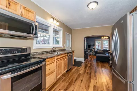 Kitchen - 5704 John Ave, Superior, WI 54880 photo 2 of 2
