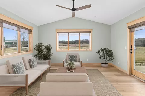 3580 New Castle Dr, River Falls, WI 54022