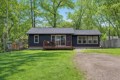 30432 N Pinewood Dr, Breezy Point, MN 56472