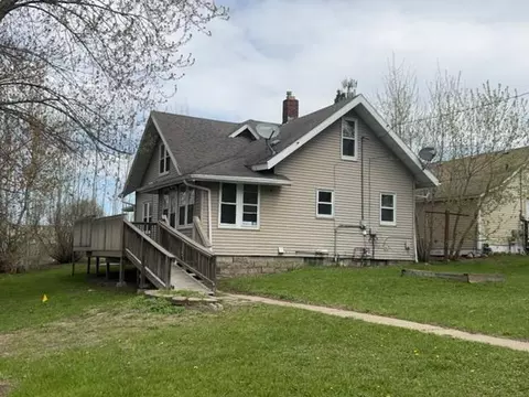 1708 Laurel St, Brainerd, MN 56401