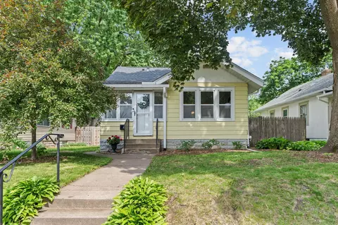 3306 Vincent Ave N, Minneapolis, MN 55412