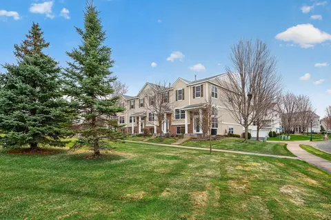 15162 Farnham Ave N, Hugo, MN 55038