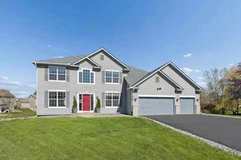 2477 Grey Owl Ct, Mayer, MN 55360