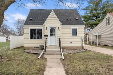 306 12th Ave SW, Austin, MN 55912