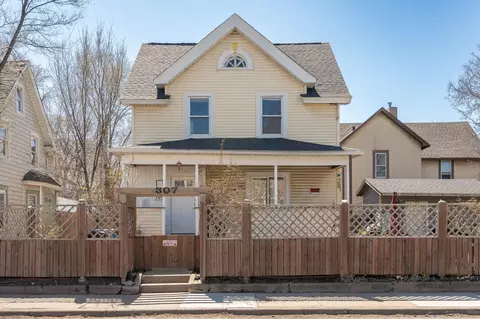307 E 31st St, Minneapolis, MN 55408