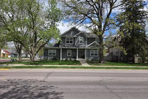 514 State St N, Waseca, MN 56093