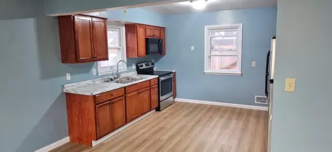 Kitchen - 809 10th Ave N, Saint Cloud, MN 56303 photo 1 of 2